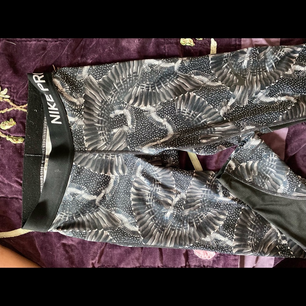 Nike pro leggings
